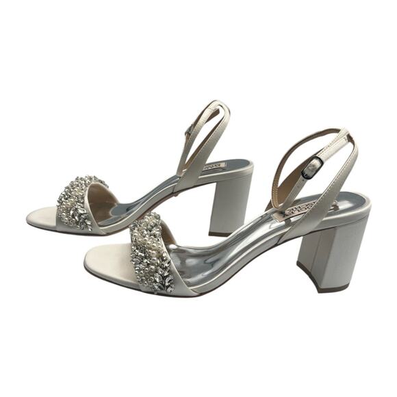 Badgley Mischka Clara Embellished Strap Heels Evening Bridal Sandals White Sz 8 - Picture 2 of 8